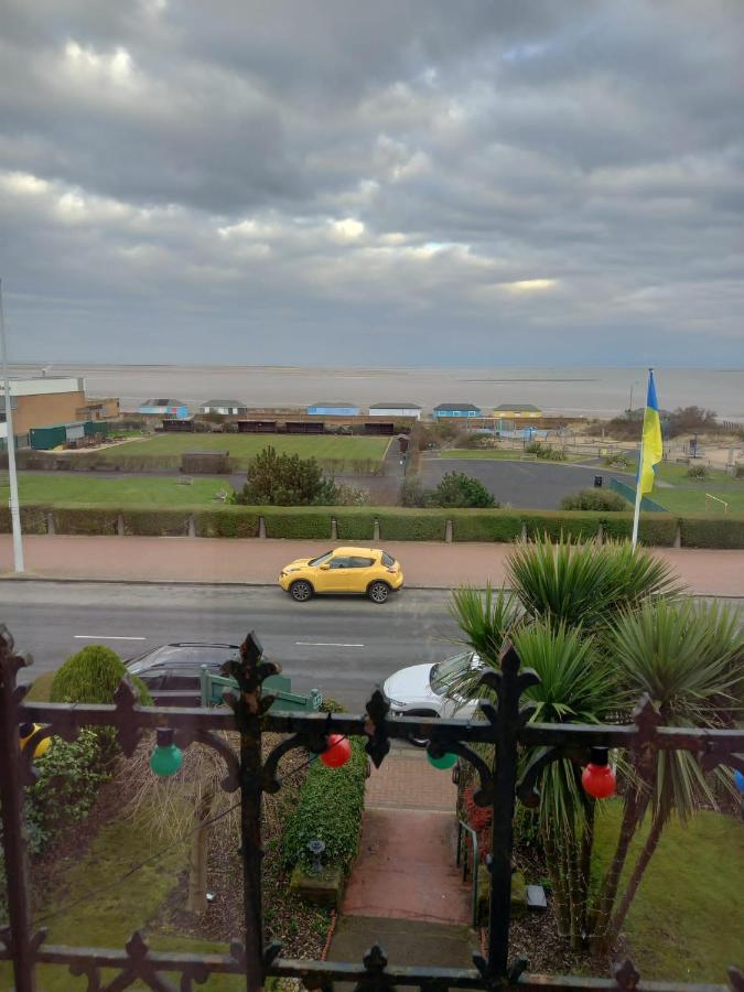 Savoy Hotel Fleetwood Ngoại thất bức ảnh